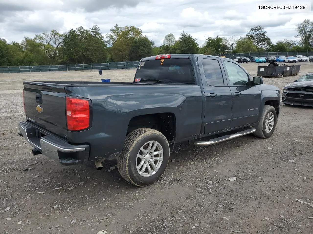 2017 Chevrolet Silverado C1500 Lt VIN: 1GCRCREC0HZ194381 Lot: 73098704