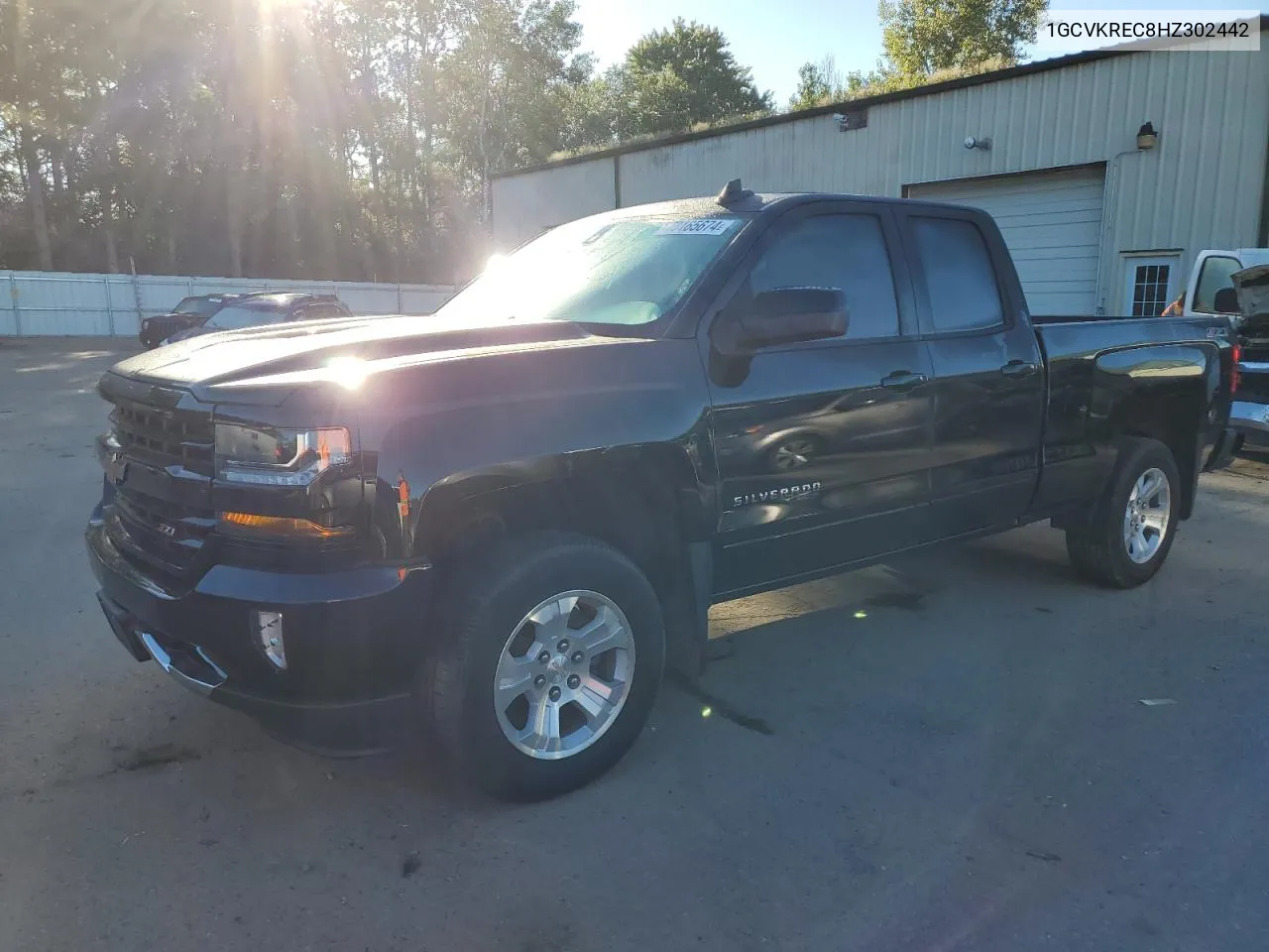 2017 Chevrolet Silverado K1500 Lt VIN: 1GCVKREC8HZ302442 Lot: 73165674