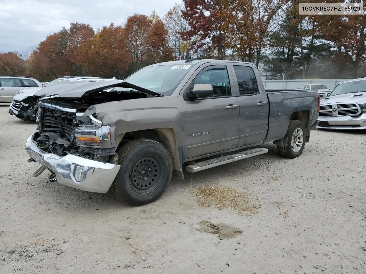 2017 Chevrolet Silverado K1500 Lt VIN: 1GCVKREC7HZ165929 Lot: 77869114