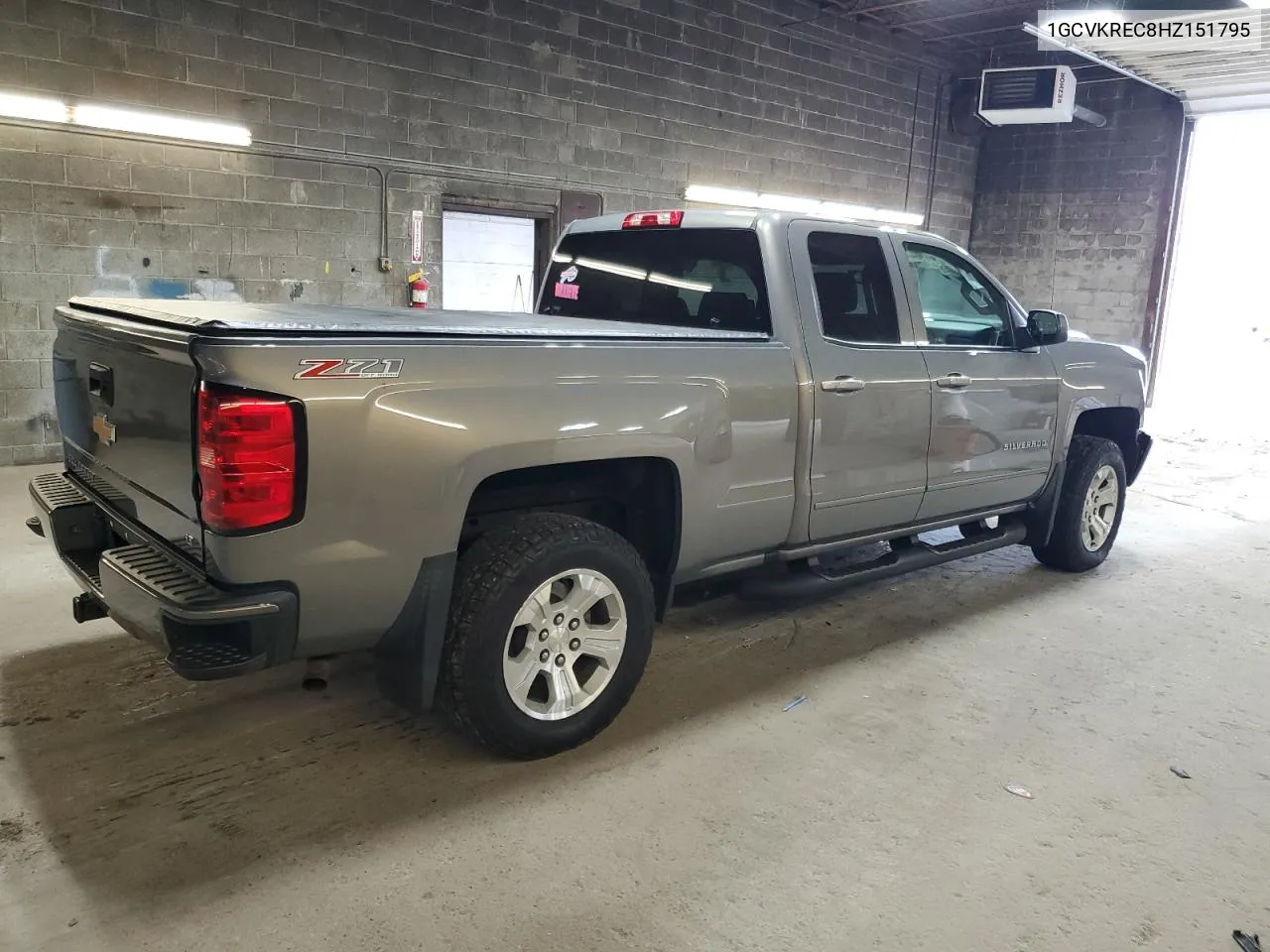 2017 Chevrolet Silverado K1500 Lt VIN: 1GCVKREC8HZ151795 Lot: 77951754