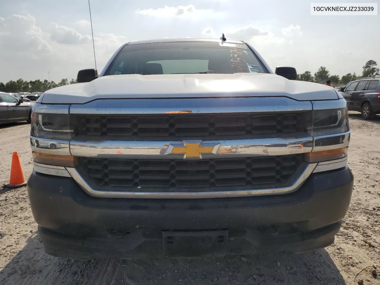 2018 Chevrolet Silverado K1500 VIN: 1GCVKNECXJZ233039 Lot: 61715324