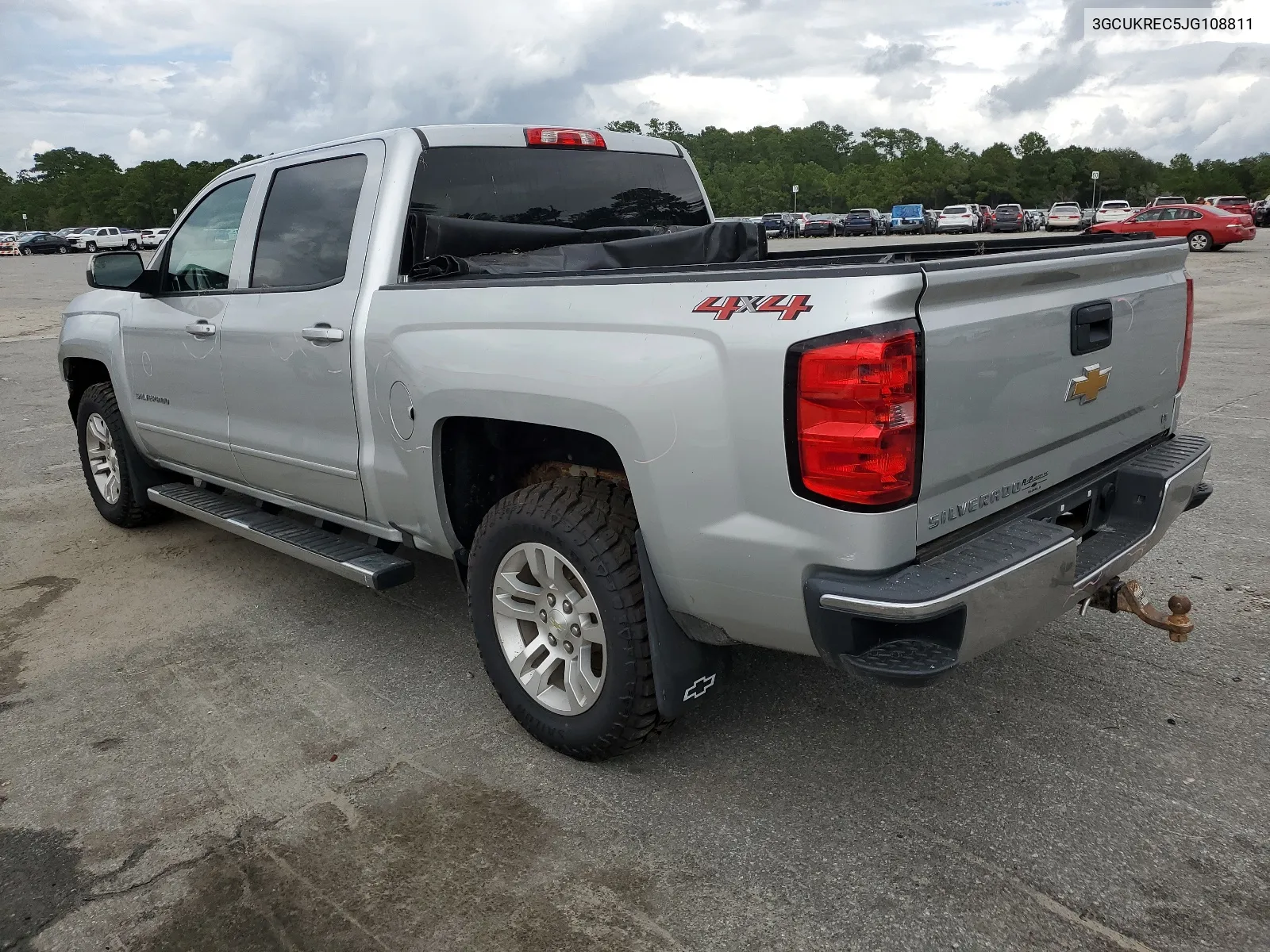 2018 Chevrolet Silverado K1500 Lt VIN: 3GCUKREC5JG108811 Lot: 61788544