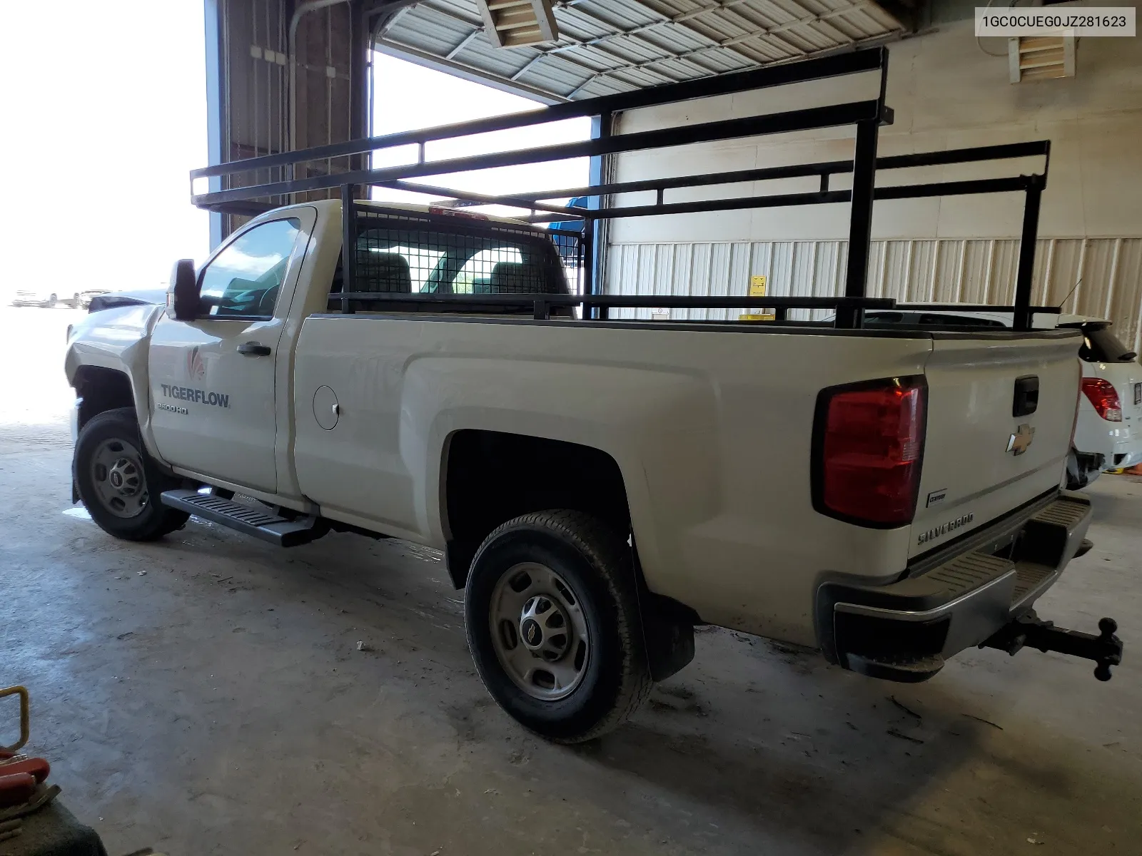 2018 Chevrolet Silverado C2500 Heavy Duty VIN: 1GC0CUEG0JZ281623 Lot: 67130004