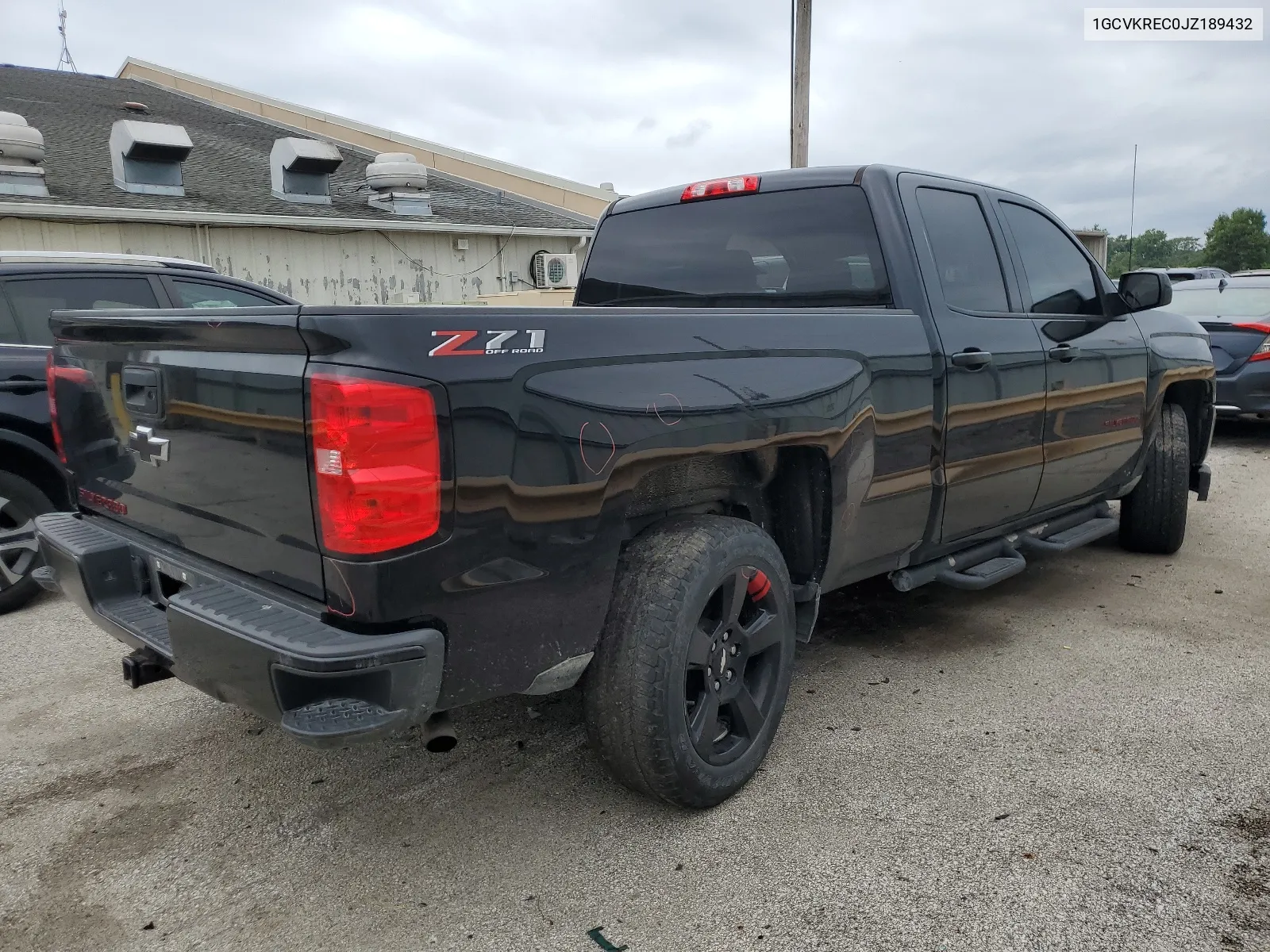 1GCVKREC0JZ189432 2018 Chevrolet Silverado K1500 Lt