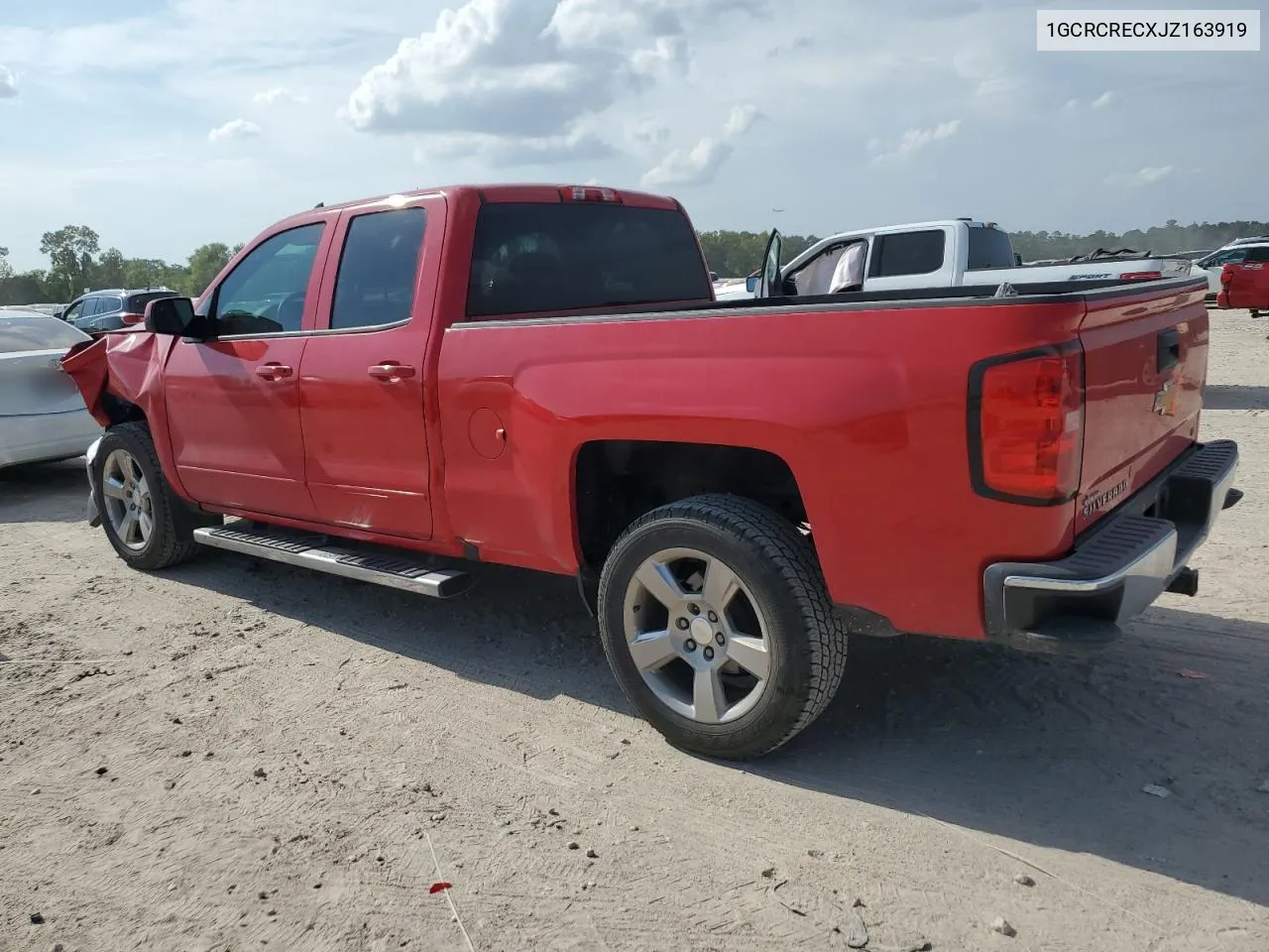 2018 Chevrolet Silverado C1500 Lt VIN: 1GCRCRECXJZ163919 Lot: 67409994