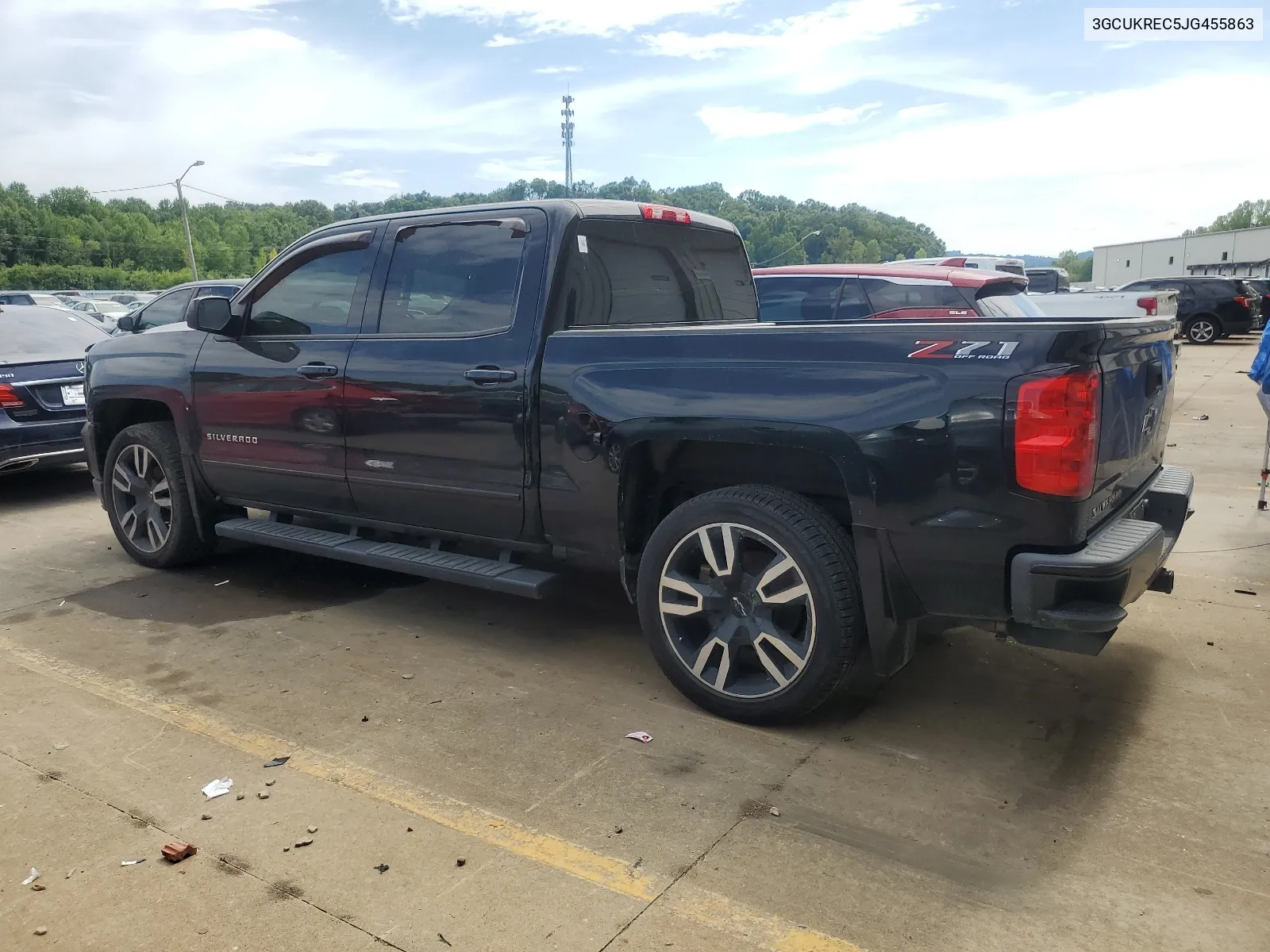 2018 Chevrolet Silverado K1500 Lt VIN: 3GCUKREC5JG455863 Lot: 67548044