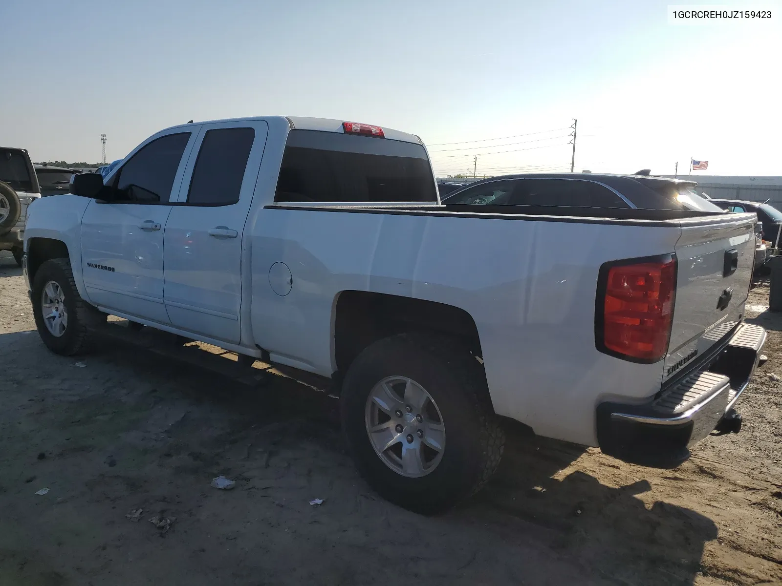 2018 Chevrolet Silverado C1500 Lt VIN: 1GCRCREH0JZ159423 Lot: 67603094