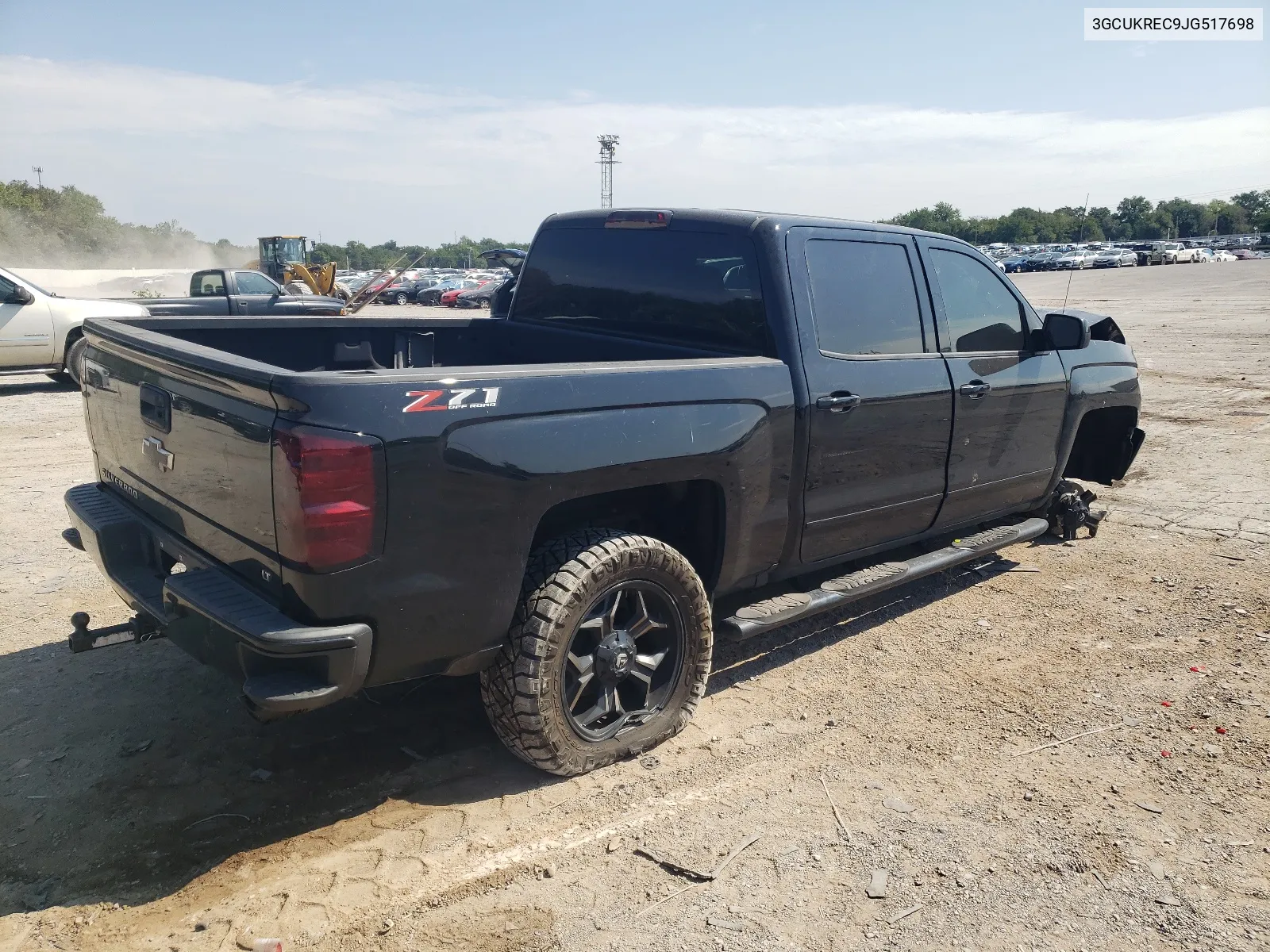 2018 Chevrolet Silverado K1500 Lt VIN: 3GCUKREC9JG517698 Lot: 68043504