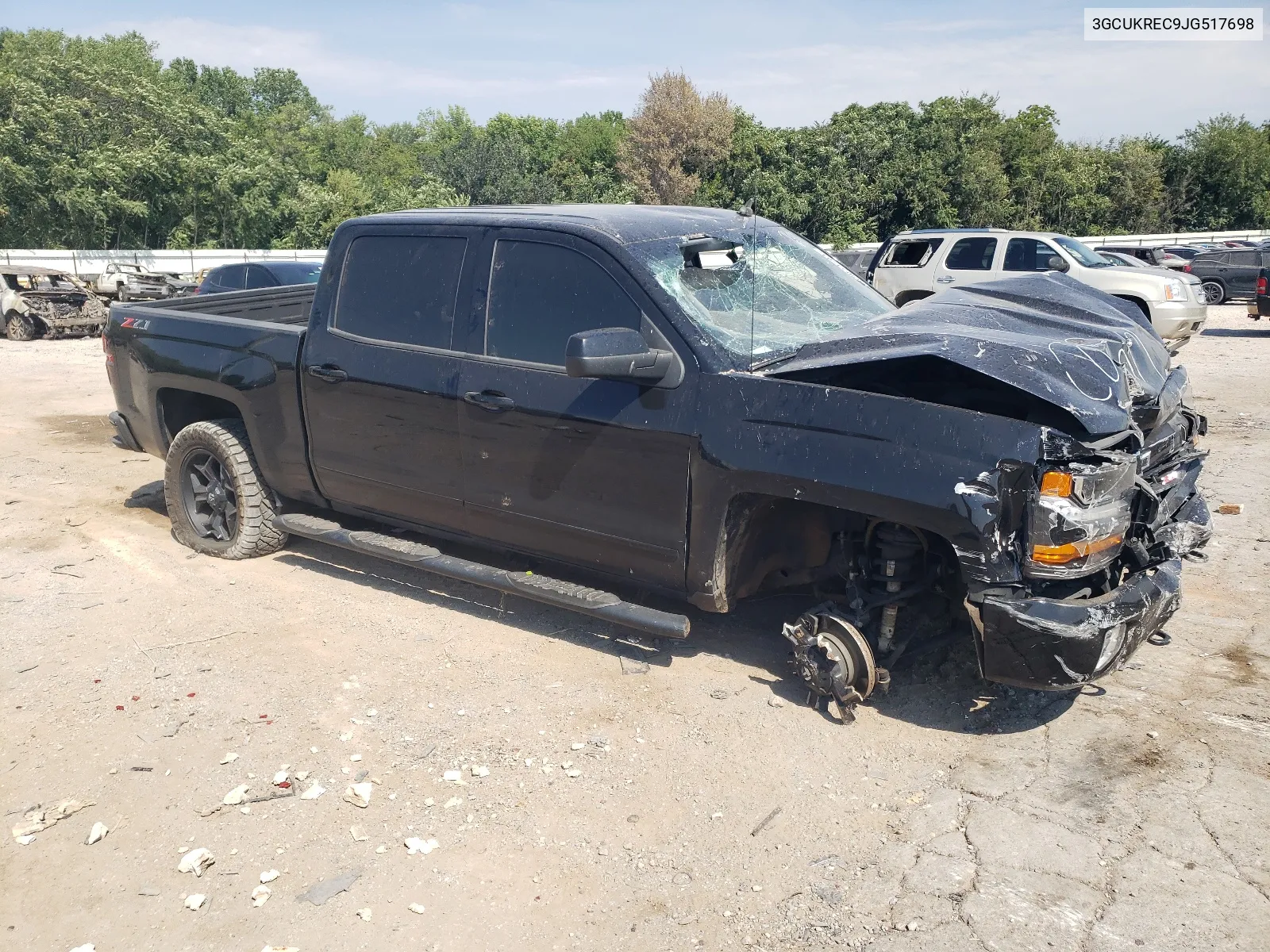 2018 Chevrolet Silverado K1500 Lt VIN: 3GCUKREC9JG517698 Lot: 68043504