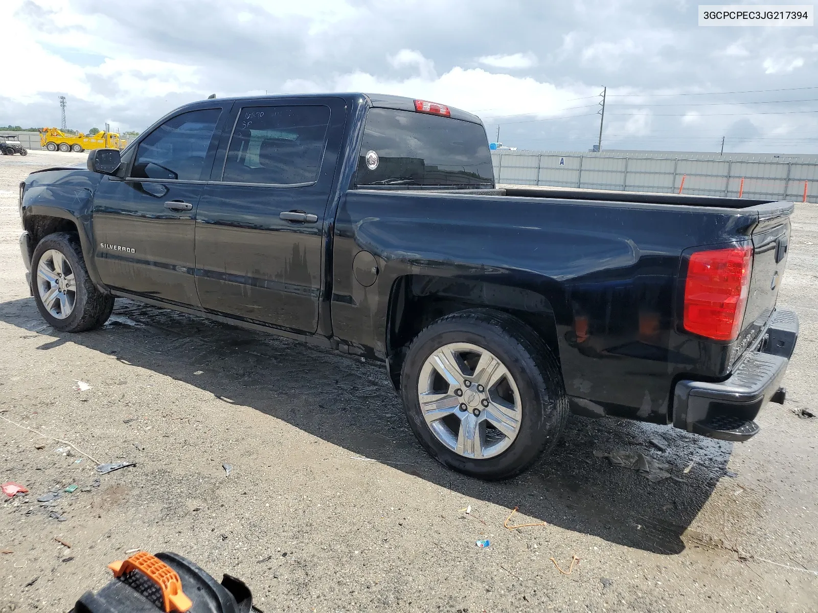 2018 Chevrolet Silverado C1500 Custom VIN: 3GCPCPEC3JG217394 Lot: 68479584