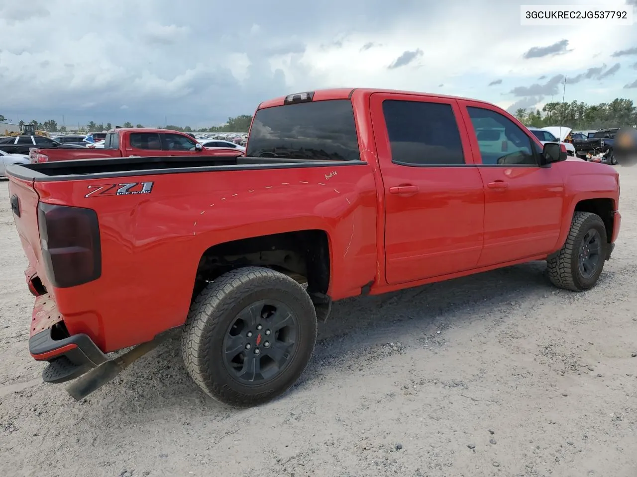 2018 Chevrolet Silverado K1500 Lt VIN: 3GCUKREC2JG537792 Lot: 68521394