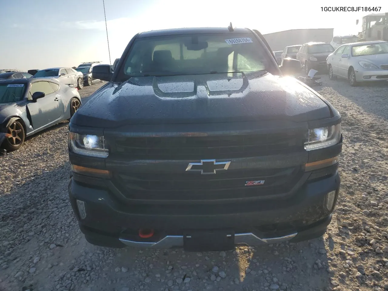 2018 Chevrolet Silverado K1500 Lt VIN: 1GCUKREC8JF186467 Lot: 69268704