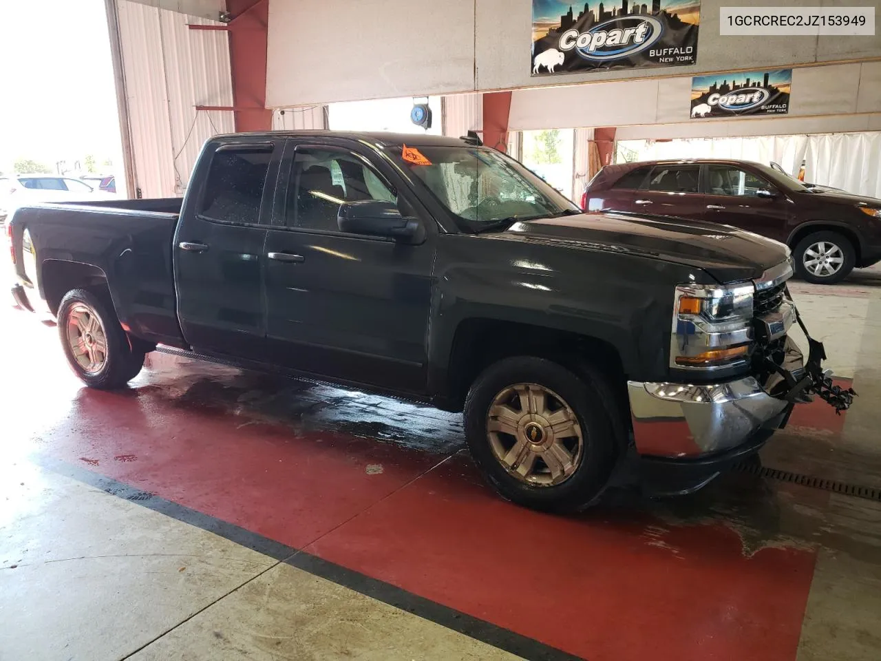 2018 Chevrolet Silverado C1500 Lt VIN: 1GCRCREC2JZ153949 Lot: 69776734