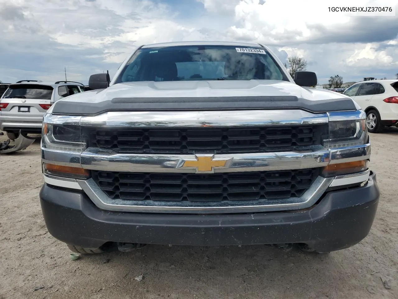 1GCVKNEHXJZ370476 2018 Chevrolet Silverado K1500