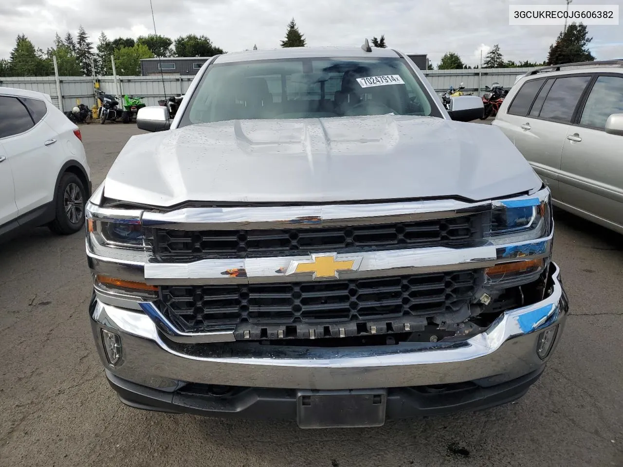 3GCUKREC0JG606382 2018 Chevrolet Silverado K1500 Lt