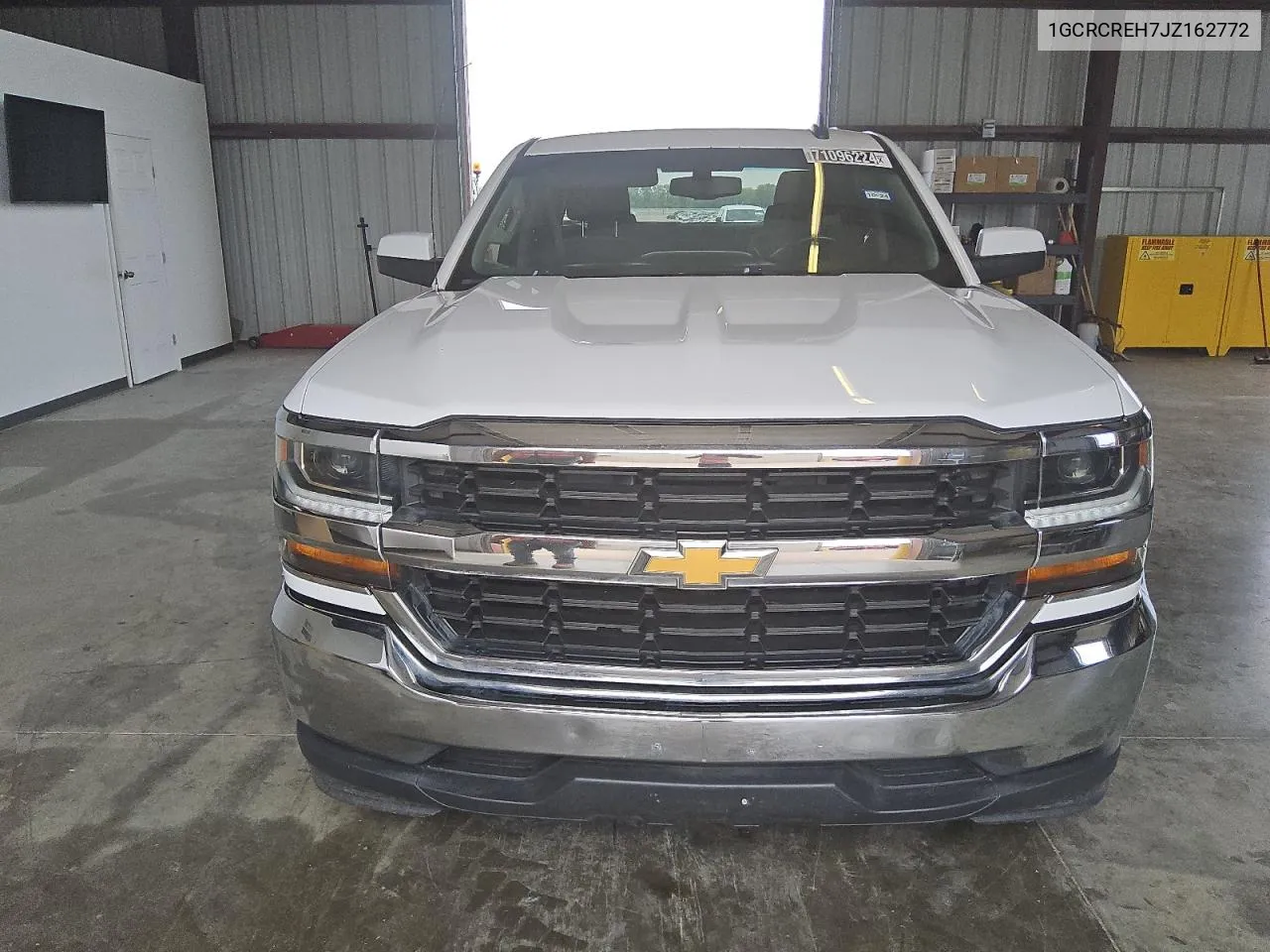 1GCRCREH7JZ162772 2018 Chevrolet Silverado C1500 Lt