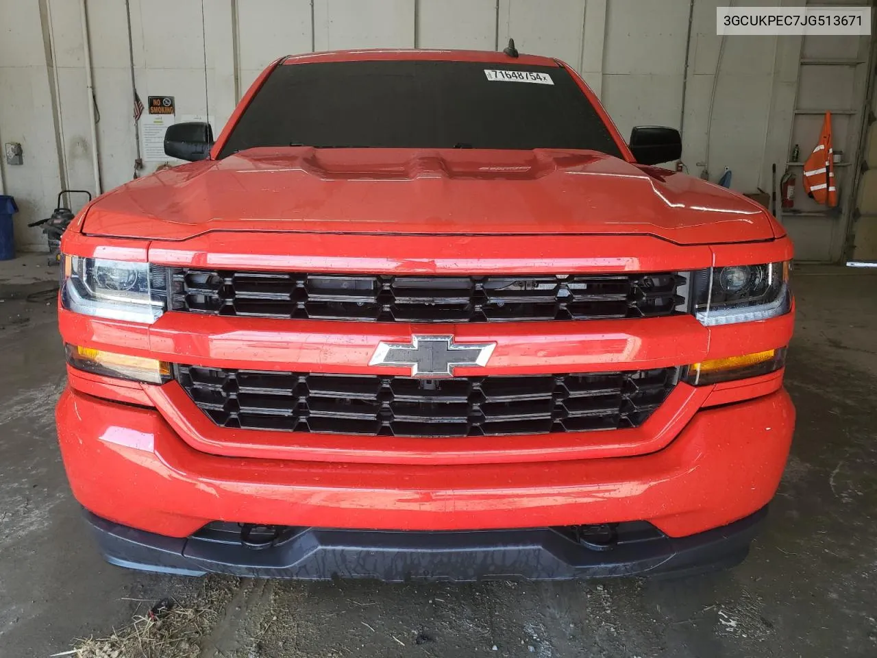 2018 Chevrolet Silverado K1500 Custom VIN: 3GCUKPEC7JG513671 Lot: 71648754