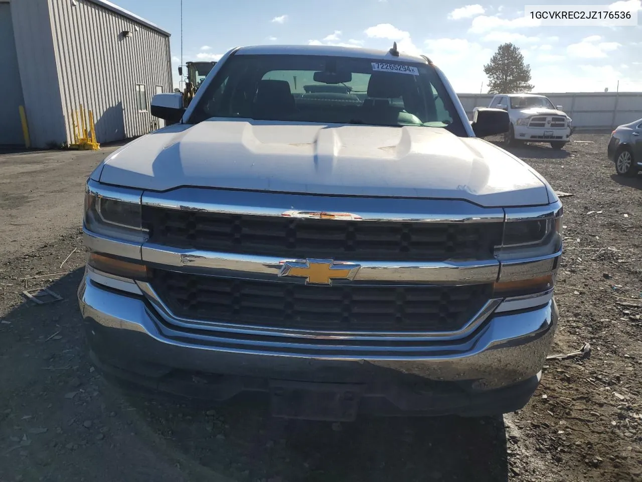 2018 Chevrolet Silverado K1500 Lt VIN: 1GCVKREC2JZ176536 Lot: 72265294