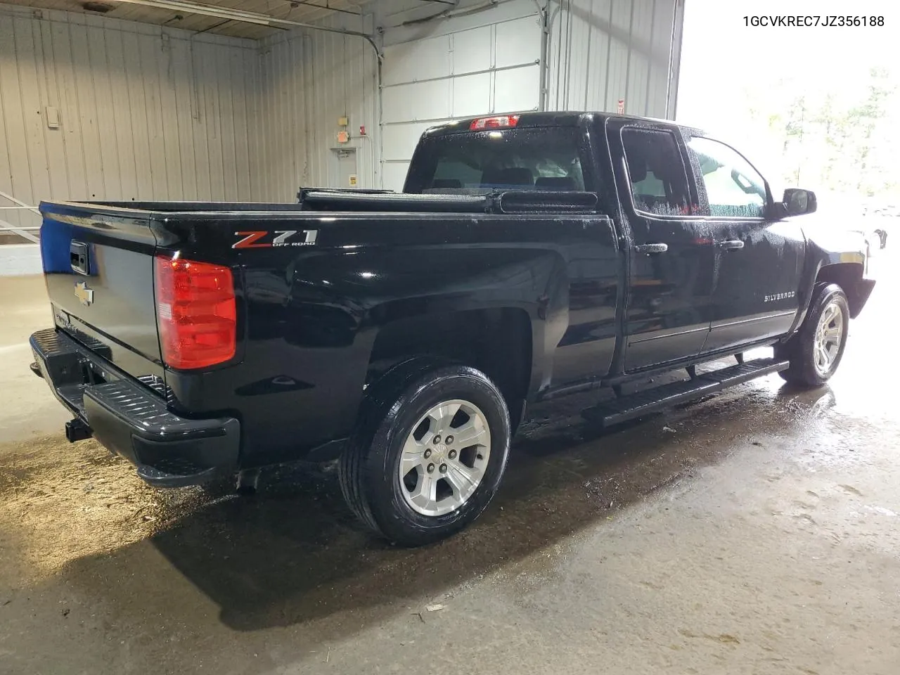 1GCVKREC7JZ356188 2018 Chevrolet Silverado K1500 Lt