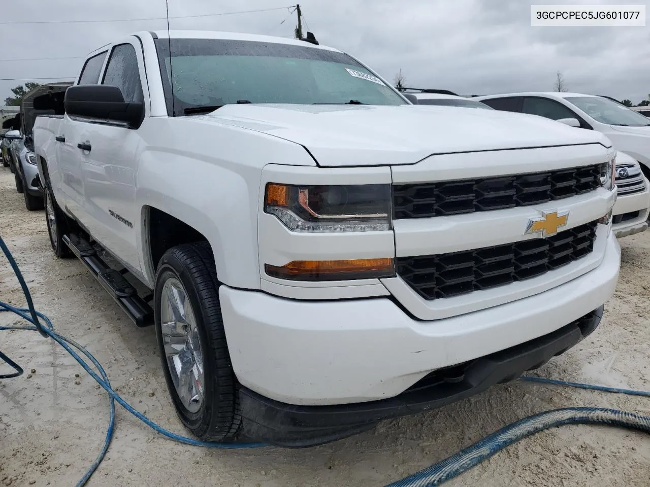 2018 Chevrolet Silverado C1500 Custom VIN: 3GCPCPEC5JG601077 Lot: 73682254