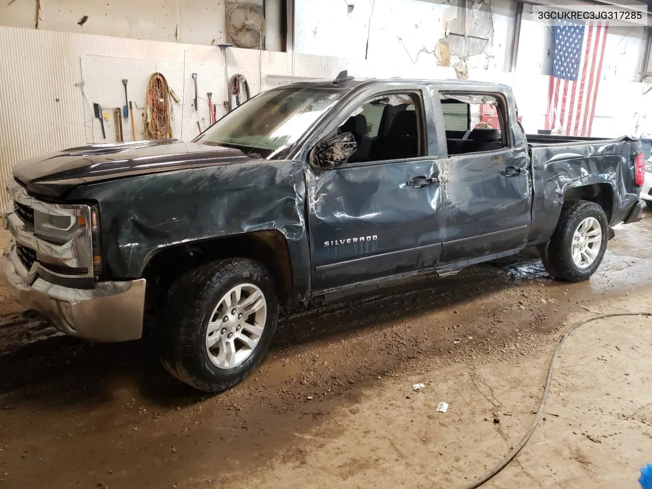 3GCUKREC3JG317285 2018 Chevrolet Silverado K1500 Lt