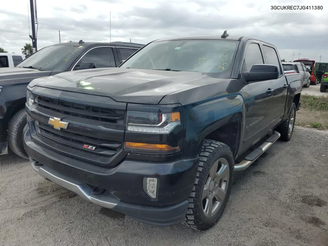 2018 Chevrolet Silverado K1500 Lt VIN: 3GCUKREC7JG411380 Lot: 76460494