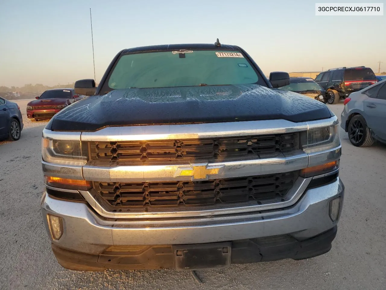 2018 Chevrolet Silverado C1500 Lt VIN: 3GCPCRECXJG617710 Lot: 77173214