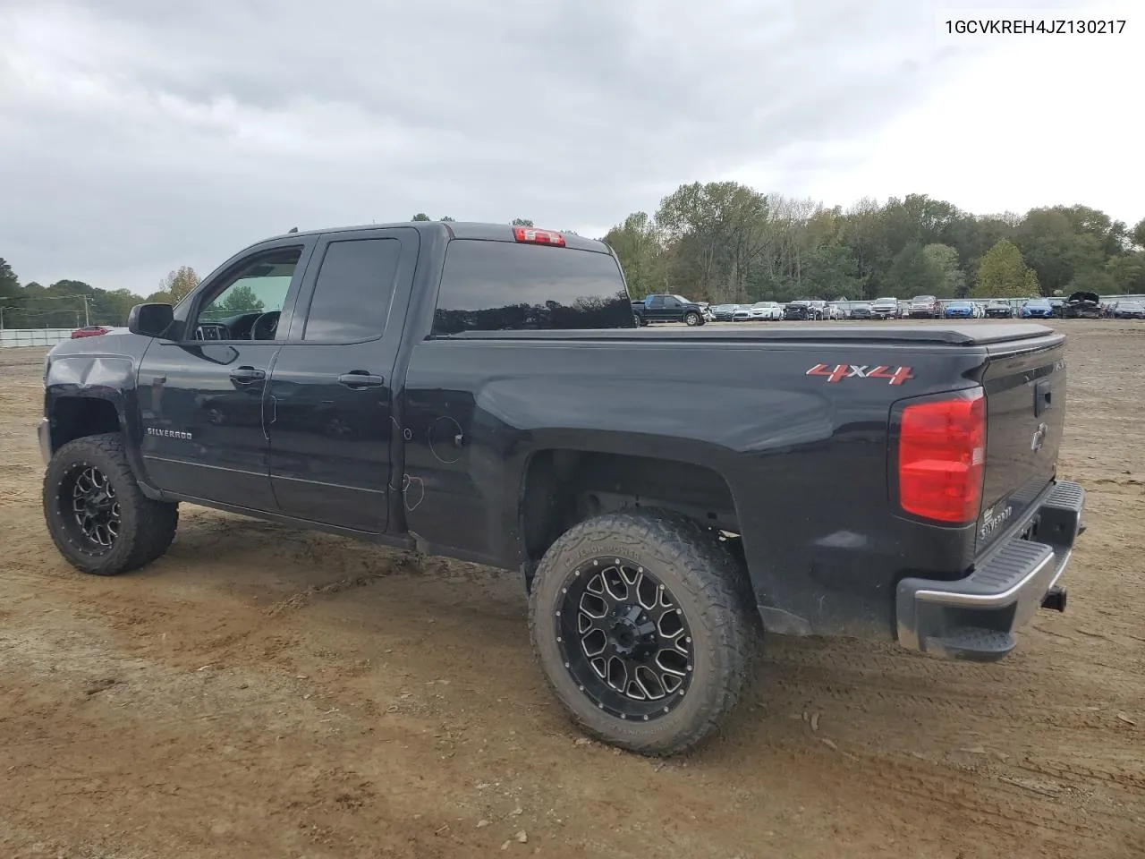 2018 Chevrolet Silverado K1500 Lt VIN: 1GCVKREH4JZ130217 Lot: 79040974