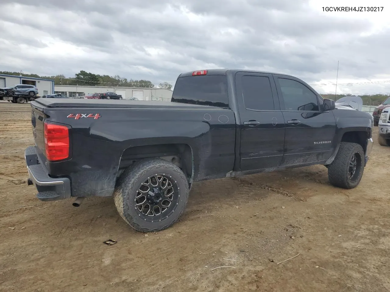 2018 Chevrolet Silverado K1500 Lt VIN: 1GCVKREH4JZ130217 Lot: 79040974