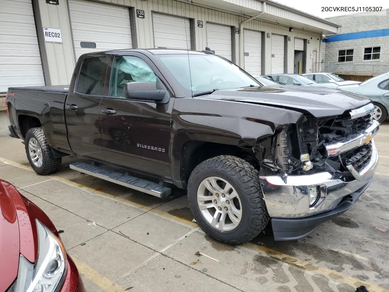 2018 Chevrolet Silverado K1500 Lt VIN: 2GCVKREC5J1105307 Lot: 79207244