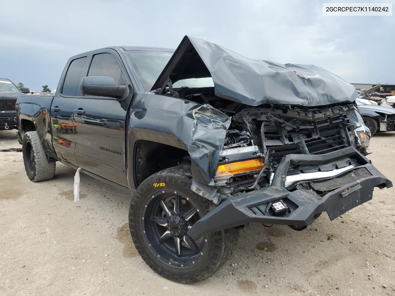 2019 Chevrolet Silverado Ld C1500 Lt VIN: 2GCRCPEC7K1140242 Lot: 68928254