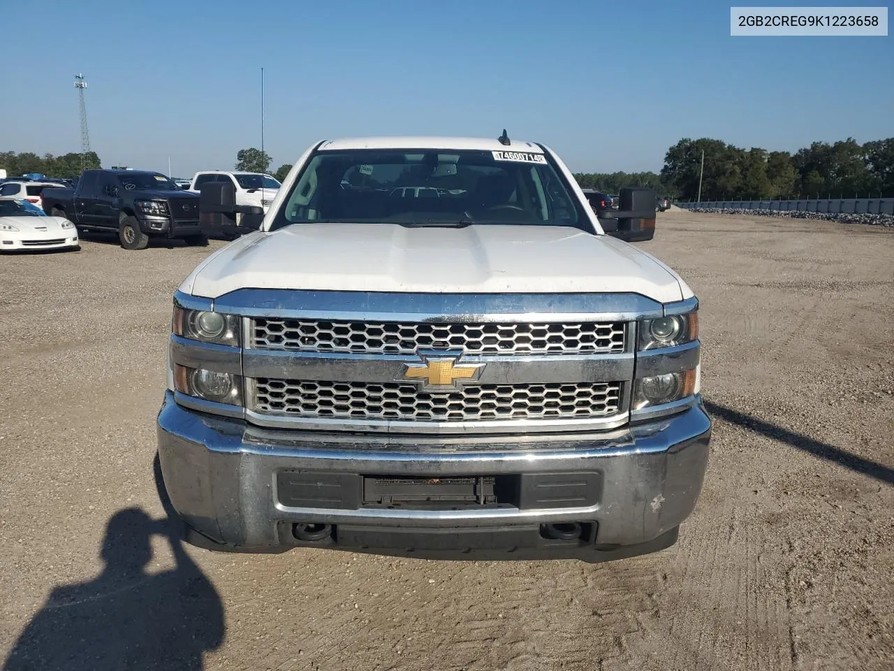 2019 Chevrolet Silverado C2500 Heavy Duty VIN: 2GB2CREG9K1223658 Lot: 74600714