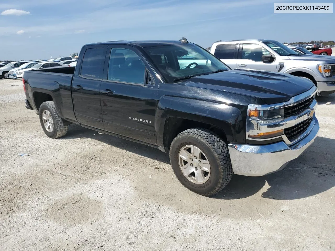 2019 Chevrolet Silverado Ld C1500 Lt VIN: 2GCRCPECXK1143409 Lot: 77702824