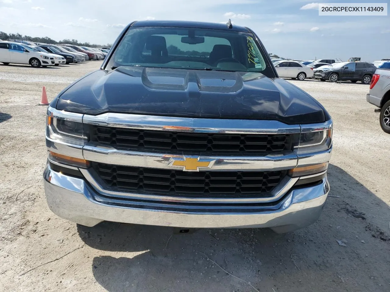 2GCRCPECXK1143409 2019 Chevrolet Silverado Ld C1500 Lt