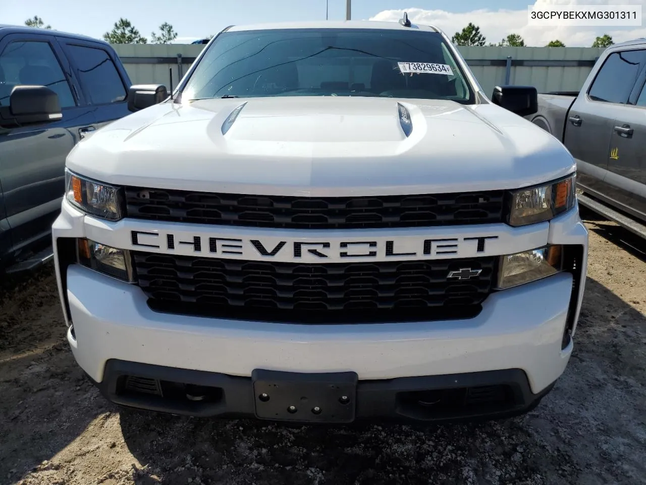 2021 Chevrolet Silverado K1500 Custom VIN: 3GCPYBEKXMG301311 Lot: 73829634