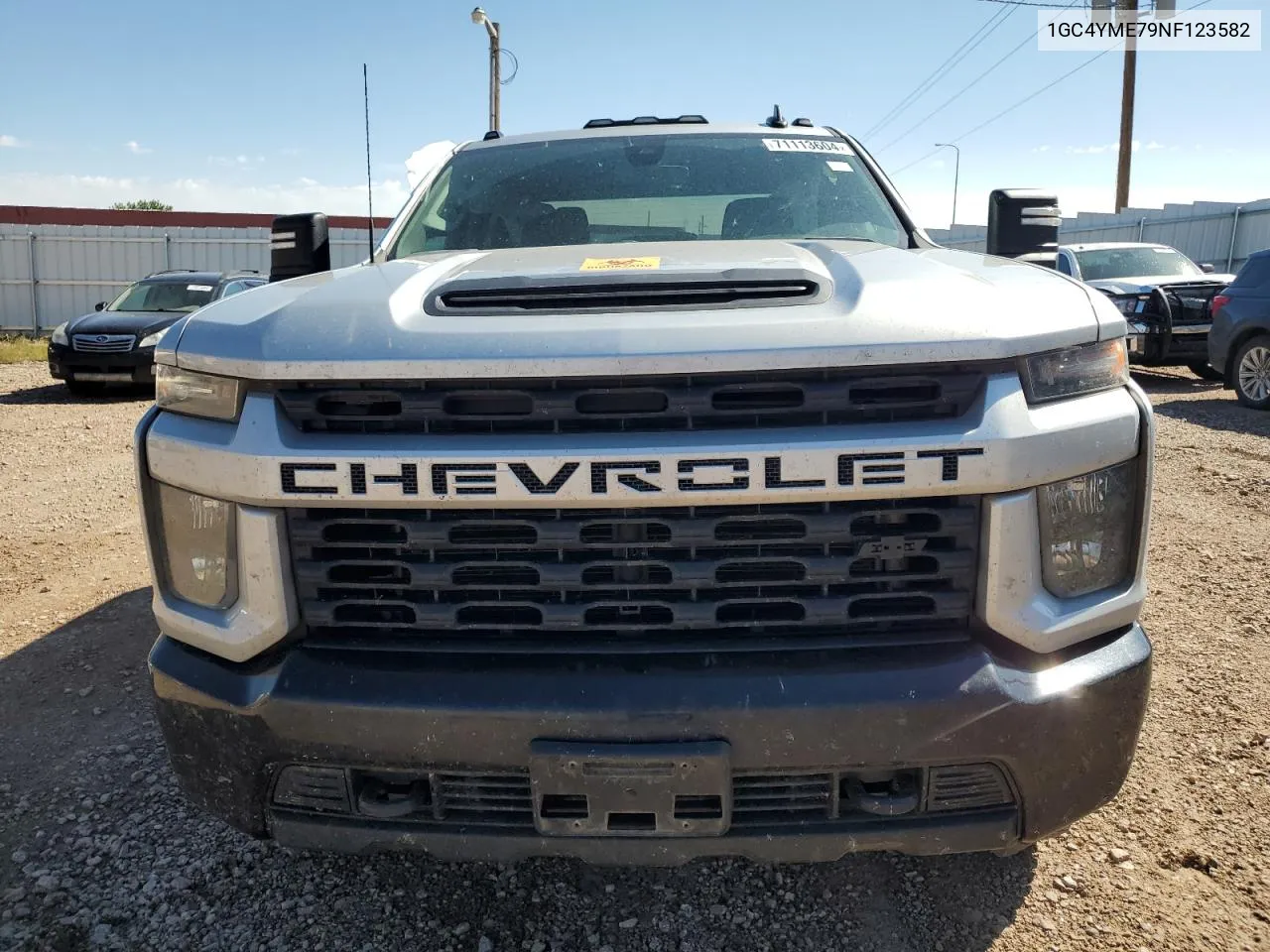 2022 Chevrolet Silverado K2500 Custom VIN: 1GC4YME79NF123582 Lot: 71113604