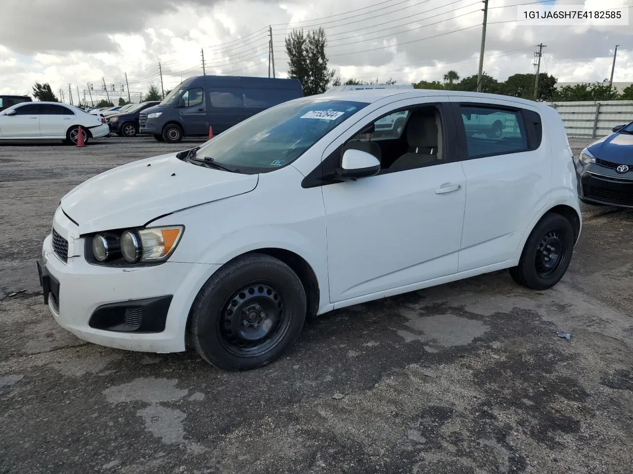 2014 Chevrolet Sonic Ls VIN: 1G1JA6SH7E4182585 Lot: 71152644