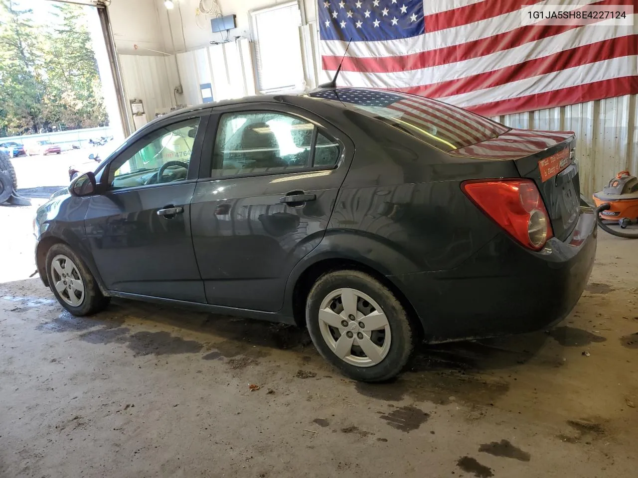 2014 Chevrolet Sonic Ls VIN: 1G1JA5SH8E4227124 Lot: 76002304