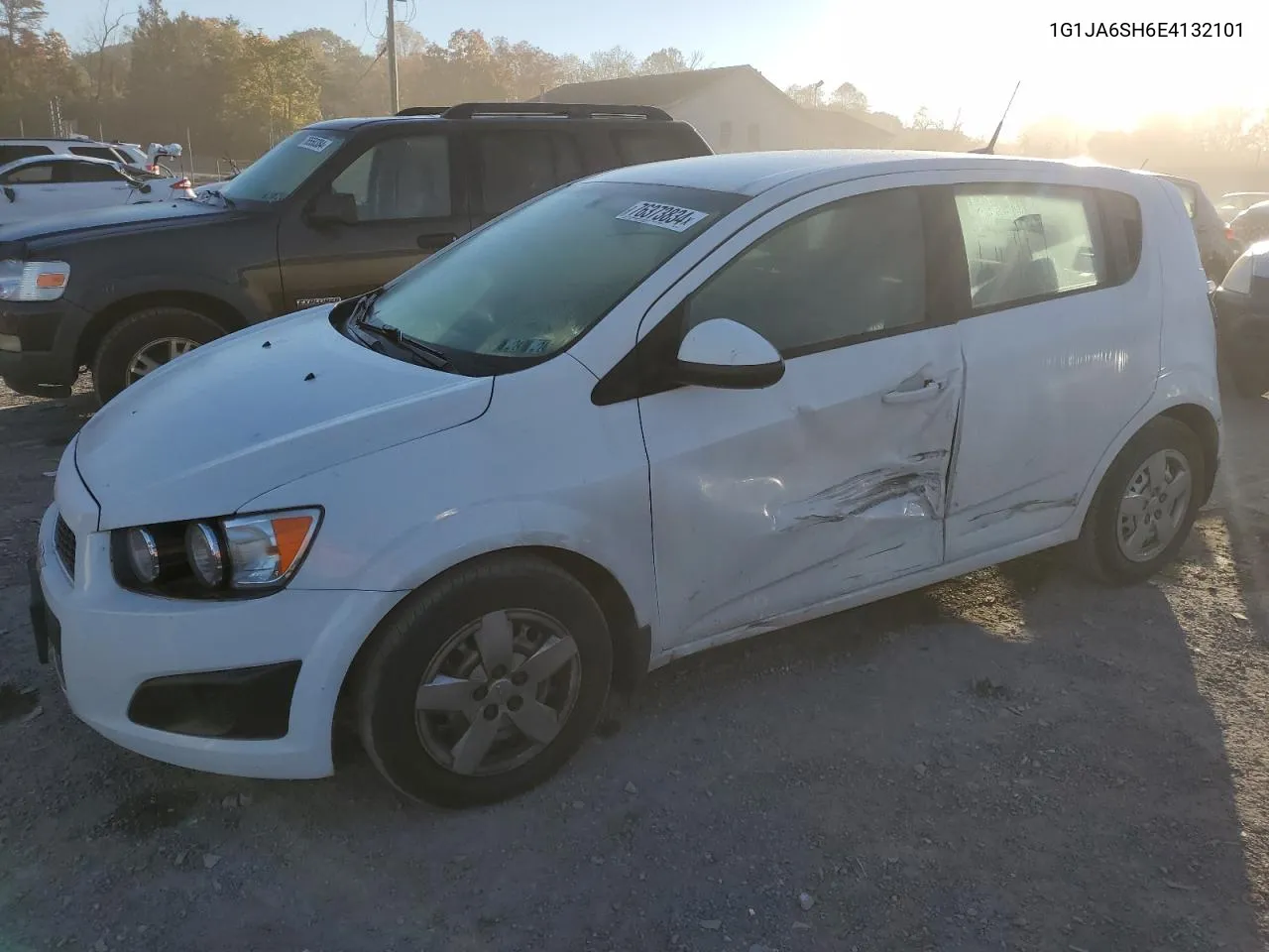 1G1JA6SH6E4132101 2014 Chevrolet Sonic Ls