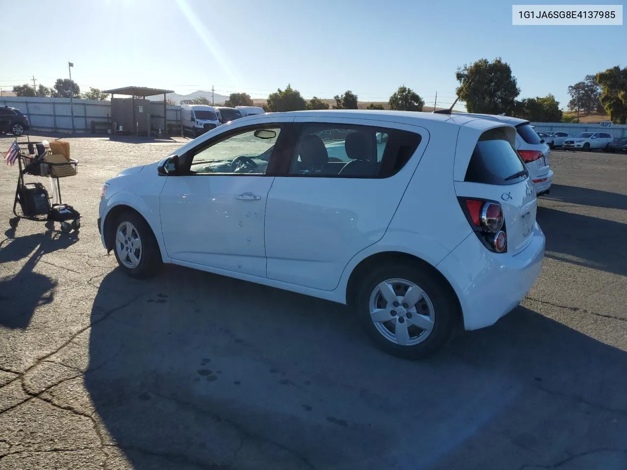 1G1JA6SG8E4137985 2014 Chevrolet Sonic Ls