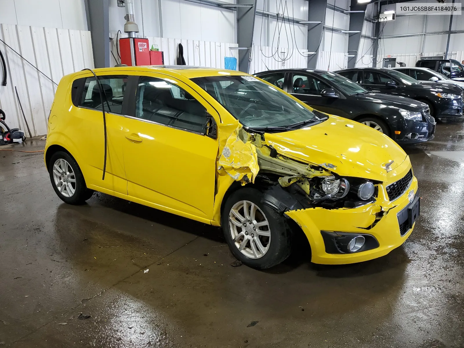 1G1JC6SB8F4184076 2015 Chevrolet Sonic Lt