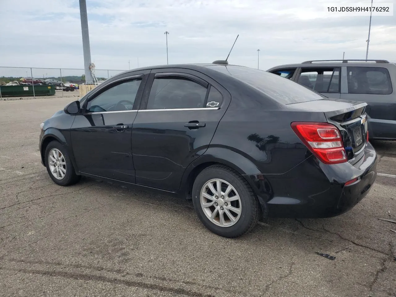 2017 Chevrolet Sonic Lt VIN: 1G1JD5SH9H4176292 Lot: 63550354