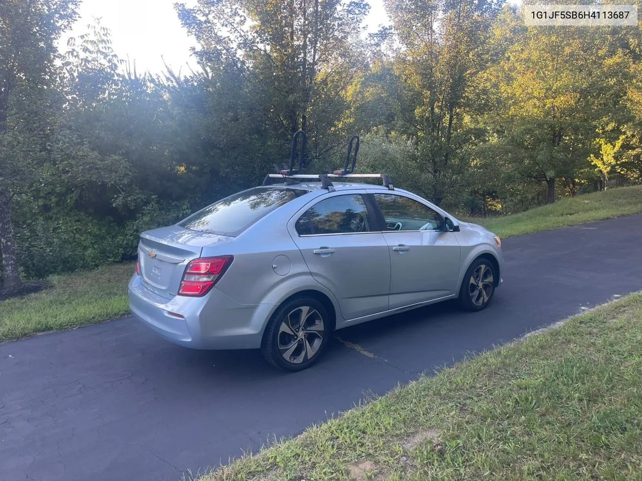 1G1JF5SB6H4113687 2017 Chevrolet Sonic Prem