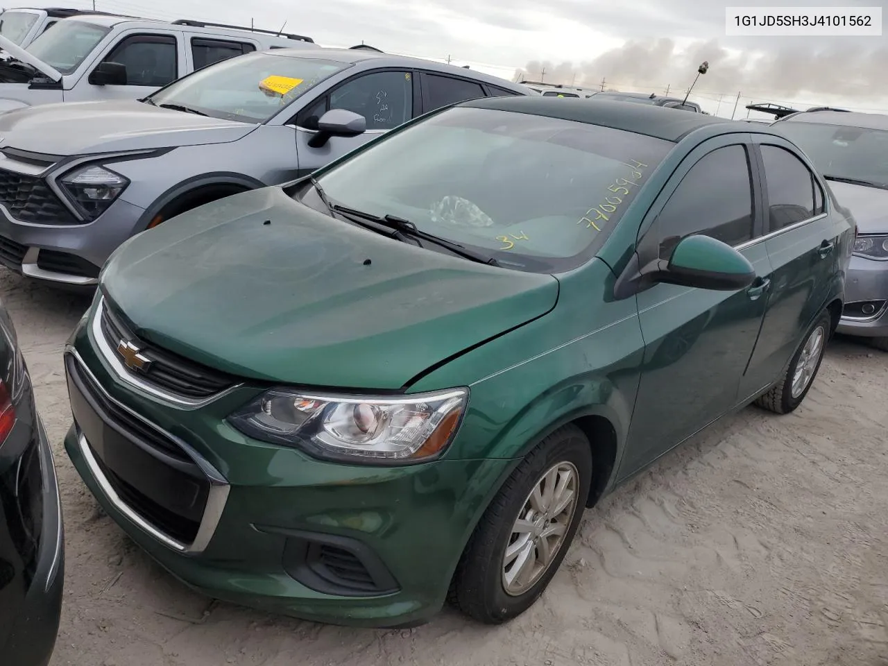 1G1JD5SH3J4101562 2018 Chevrolet Sonic Lt