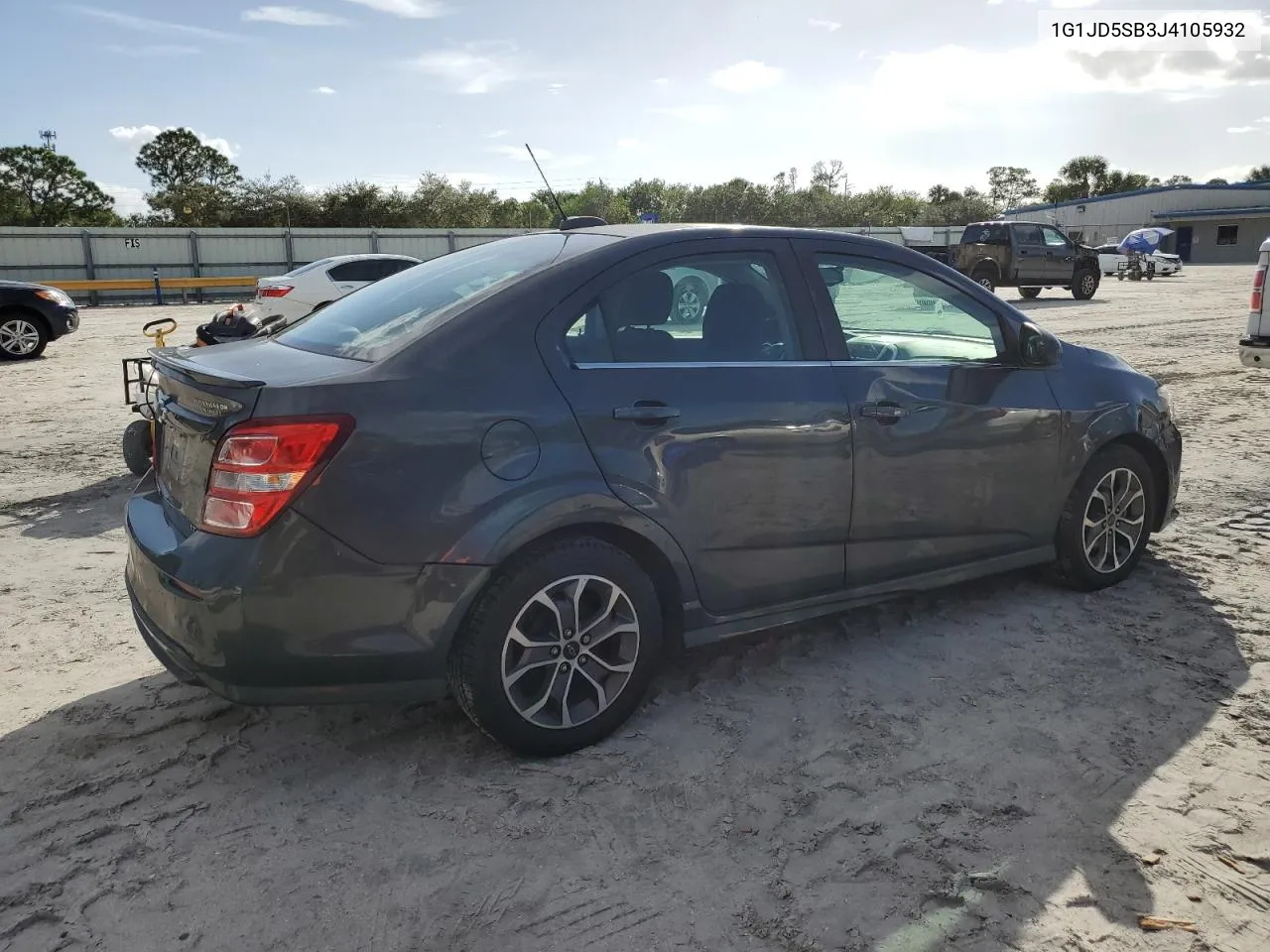 2018 Chevrolet Sonic Lt VIN: 1G1JD5SB3J4105932 Lot: 80941494