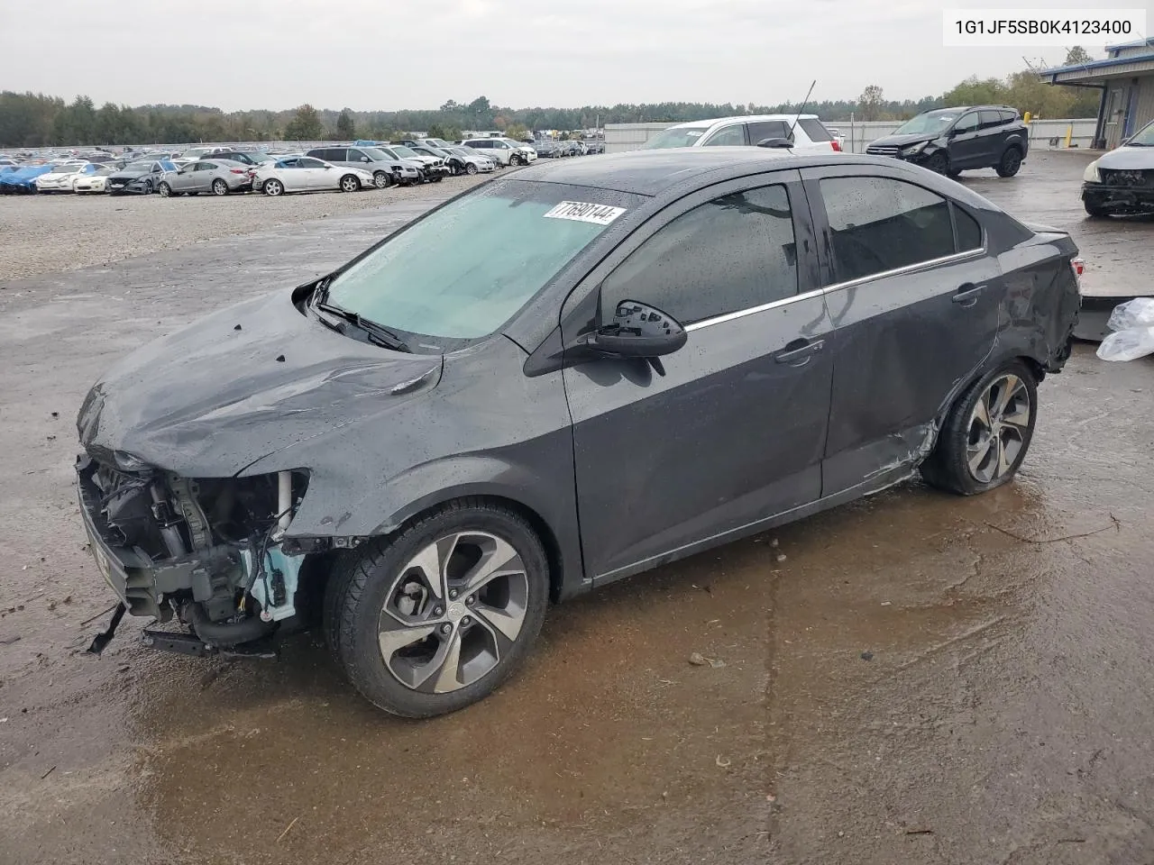 2019 Chevrolet Sonic Premier VIN: 1G1JF5SB0K4123400 Lot: 77690144