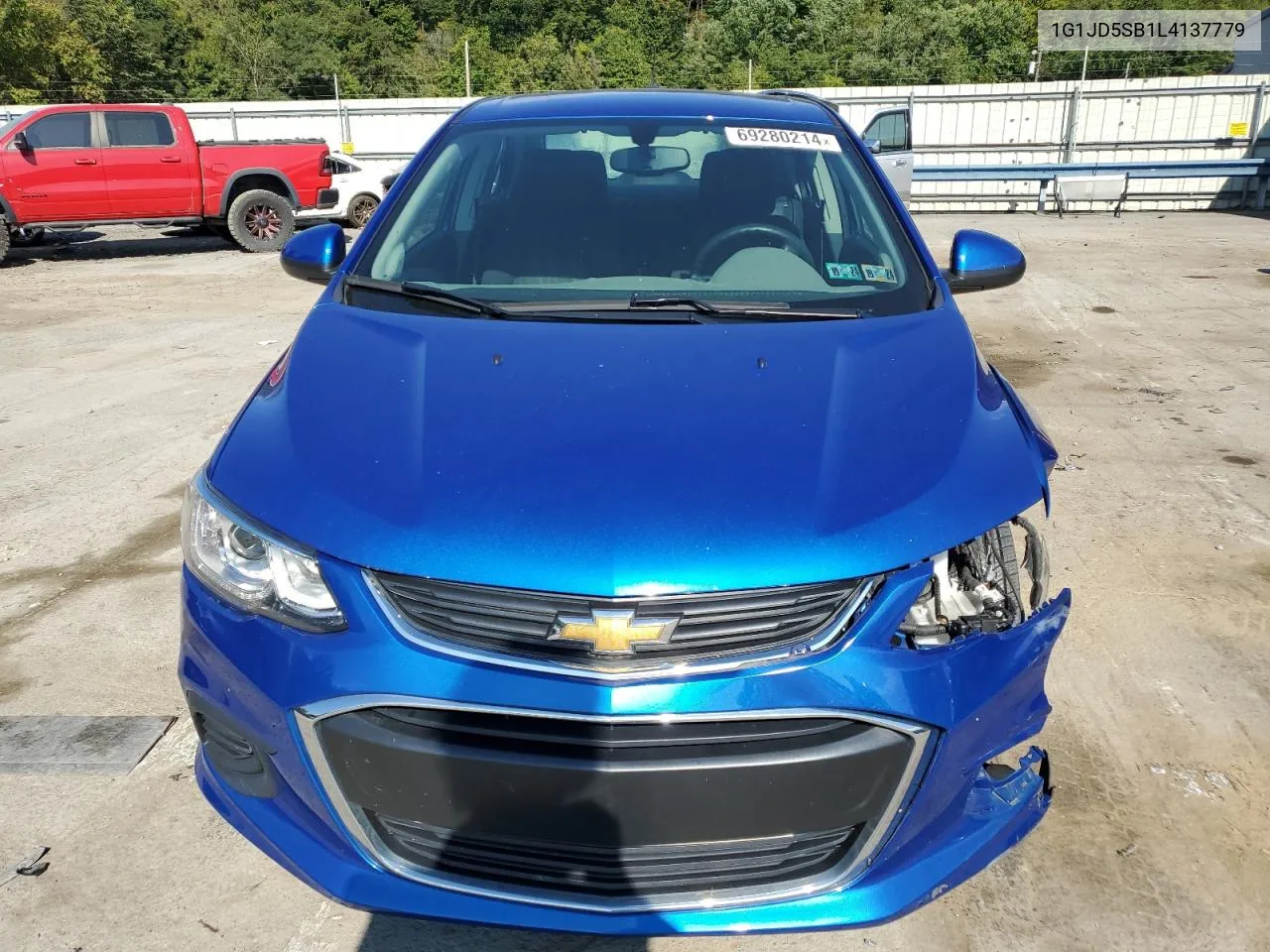 1G1JD5SB1L4137779 2020 Chevrolet Sonic Lt