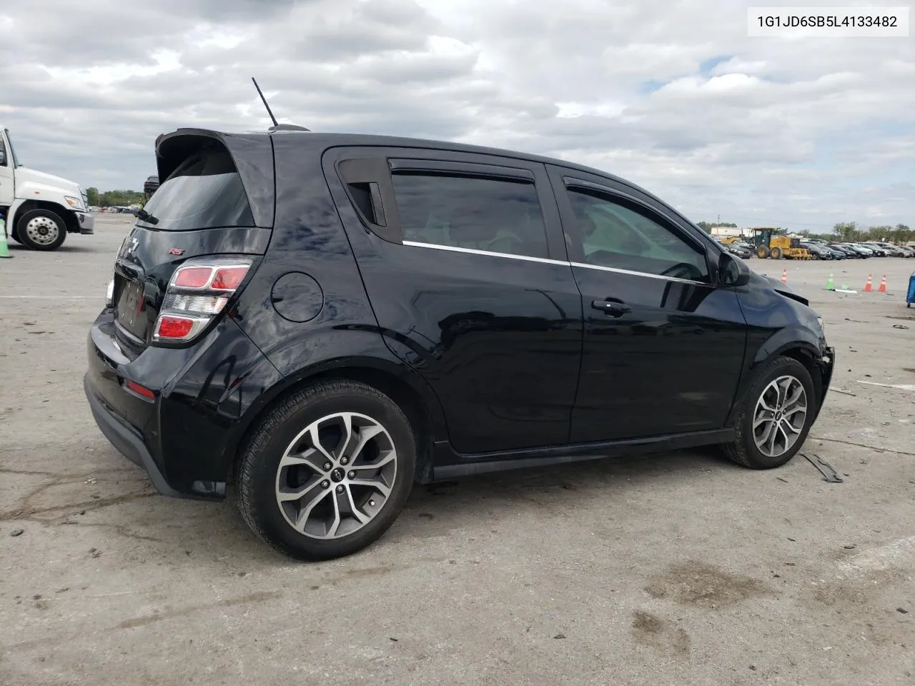 2020 Chevrolet Sonic Lt VIN: 1G1JD6SB5L4133482 Lot: 71216934