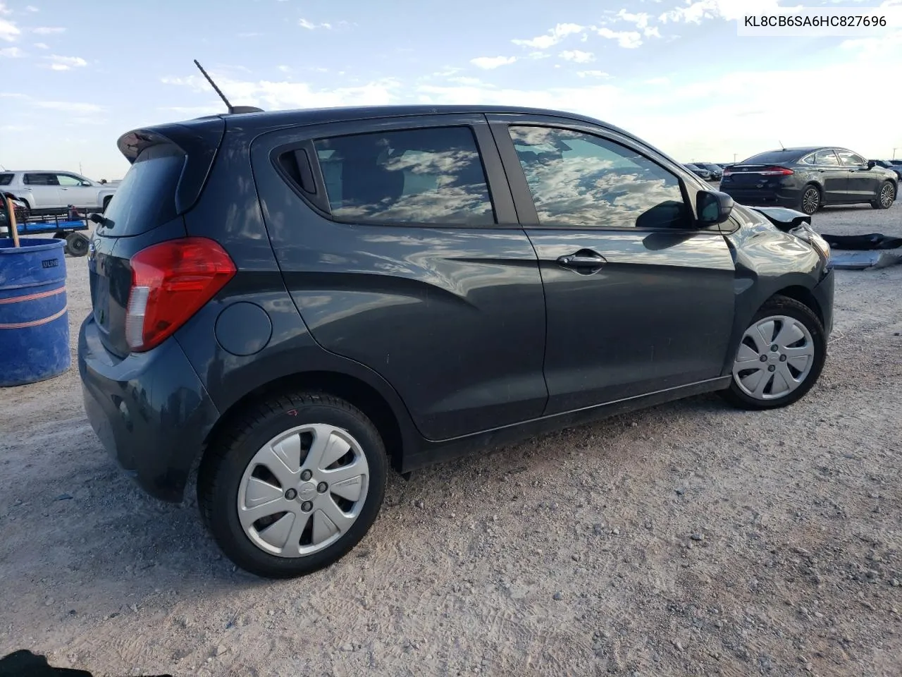 2017 Chevrolet Spark Ls VIN: KL8CB6SA6HC827696 Lot: 68884784