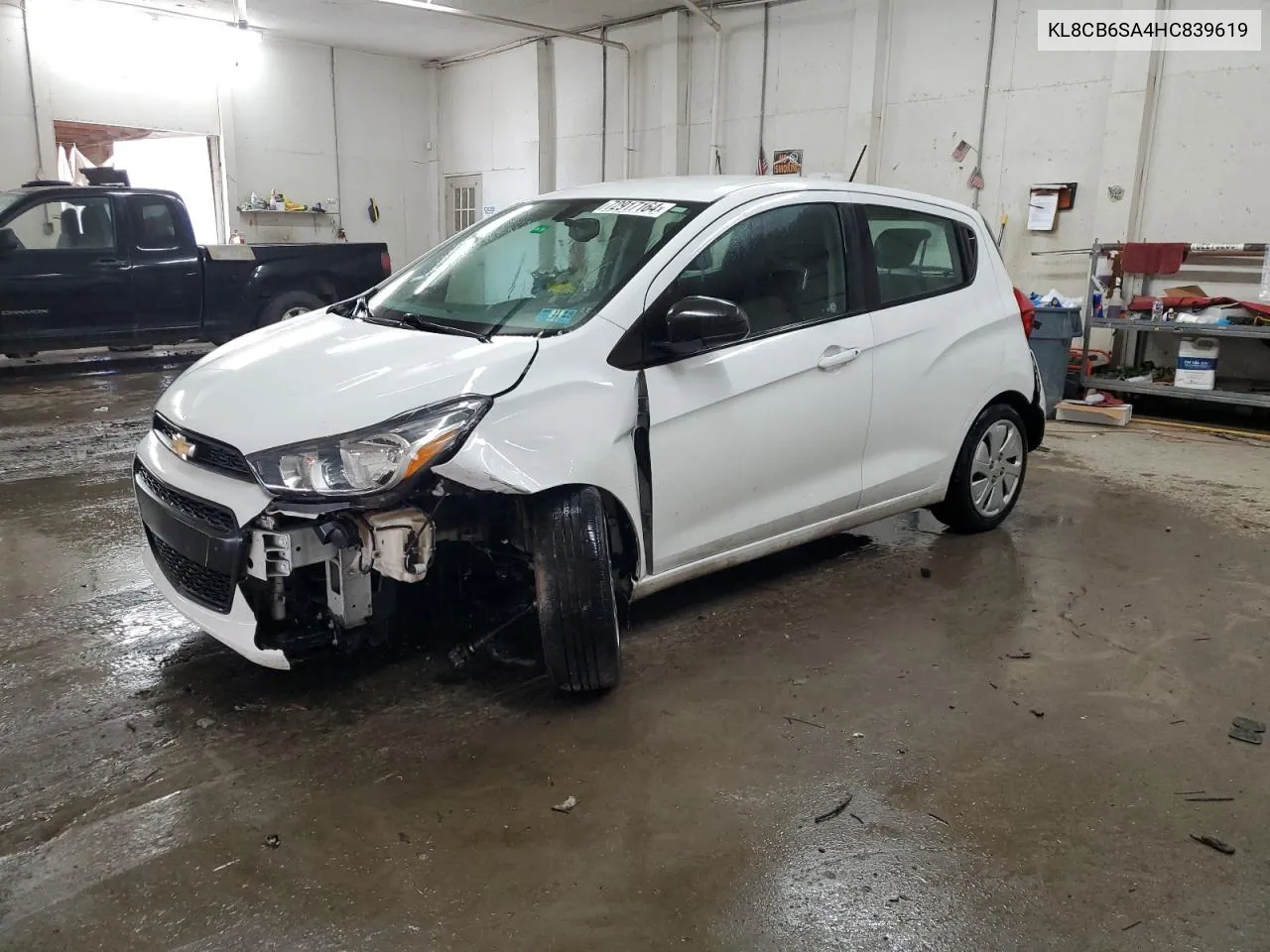 2017 Chevrolet Spark Ls VIN: KL8CB6SA4HC839619 Lot: 72917164